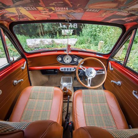 Classic Mini Cult on Instagram: “Just incase you hadn't seen this interior yet! The longer you look, the more you see🔍👌 Owner: @jonleaky - Follow @classicminicult ,  join…” Mini Cooper Interior, Mini Cooper Classic, Camper Conversion, Mini Car, Mini Cooper S, Jeep Renegade, Classic Interior, Mini Cars, Classic Mini