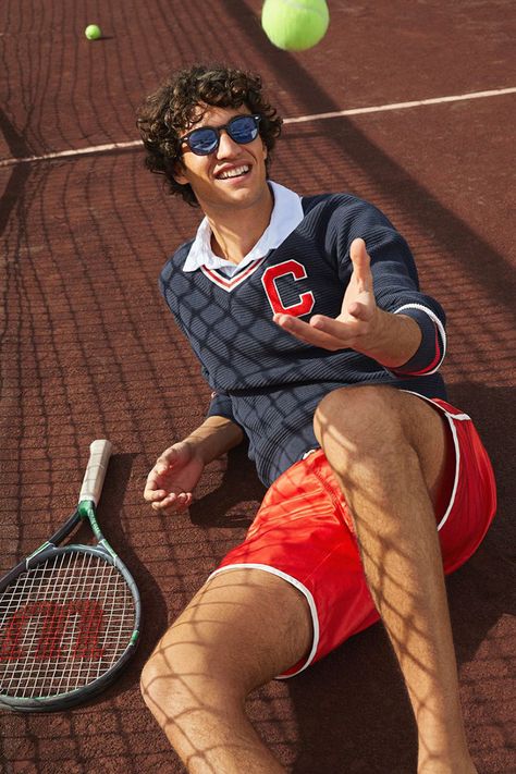 Tennis Fashion Photography, Tennis Senior Pictures, Tennis Fashion Editorial, Tennis Court Photoshoot, Tennis Photoshoot, Sports Photoshoot, Sports Fashion Editorial, Tennis Photography, Tennis Pictures