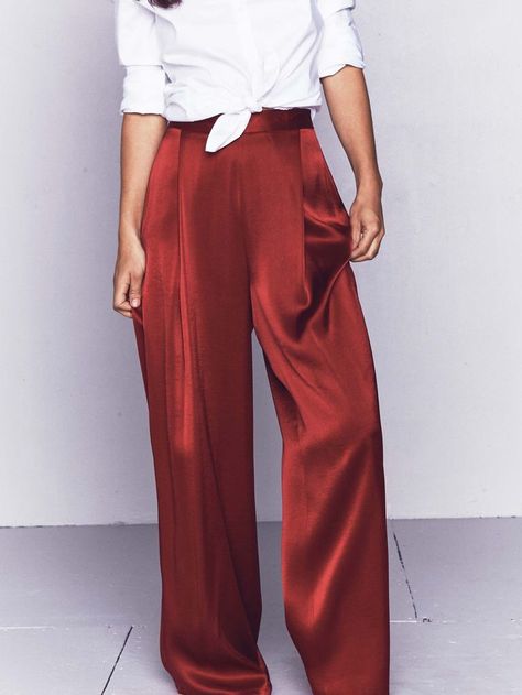 Silk Trousers Outfit, Silk Satin Outfit, Silk Pants Outfit, Silk Palazzo Pants, Palazzo Pants Outfit, December Outfits, Trouser Outfit, Silk Outfit, Silk Trousers