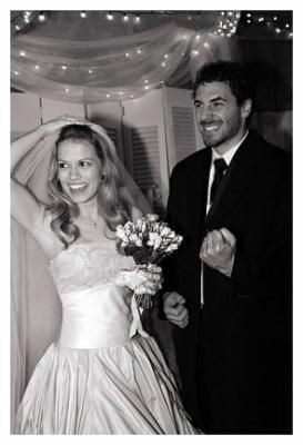 wedding photo - michael-and-bethany-joy-galeotti Photo Joy Lenz, Bethany Joy Lenz, Hilarie Burton, Bethany Joy, Chad Michael Murray, Sophia Bush, Tree Hill, One Tree Hill, Photo Wedding