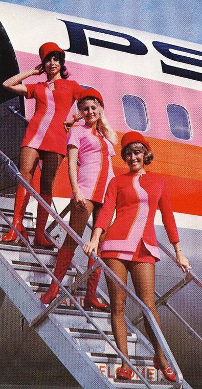 Pacific Southwest Airlines, Aviation Fashion, Ancient Libraries, Dreamy Makeup, 1960s Aesthetic, Air Hostess Uniform, Airline Attendant, Stewardess Uniform, American Dreams