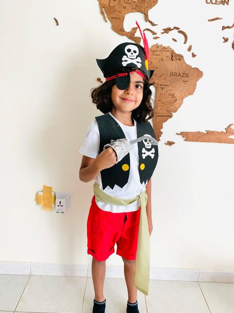 Diy Pirate Costume Boys, Boys Pirate Costume Diy, Kids Pirate Costume Diy, Toddler Pirate Costume Diy, Pirate Costume Kids Boys, Pirate Costume For Boys, Pirate Crafts Preschool, Toddler Pirate Costumes, Diy Pirate Costume