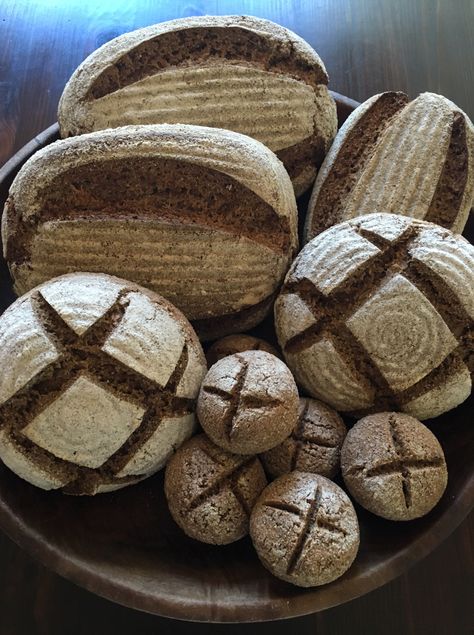 Metabolic Balance Recipes, Metabolic Recipes, Rye Bread Recipe, Foods For Heart Health, Rye Grain, Easter Bread Recipe, Balance Diet, Wholemeal Bread, Metabolic Balance