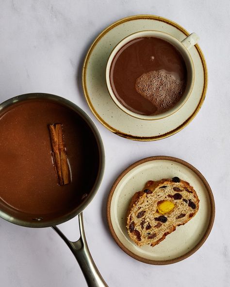 Spiced Hot Chocolate, Deliciously Ella, Winter Evening, Cosy Winter, Winter Drinks, Chilli Powder, Coconut Sugar, Vegan Dishes, Chocolate Flavors