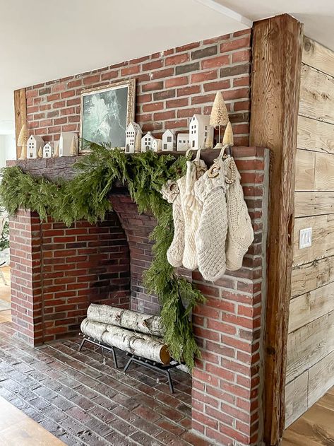 Brick Mantle Christmas Decor, Red Brick Fireplace Christmas Decor, Red Brick Fireplace Decor, Red Brick Fireplace Mantle, Historic Fireplace, Brick Mantle Decor, Christmas Mantle Decor Fireplaces, Cottage Style Christmas, Mantle For Christmas