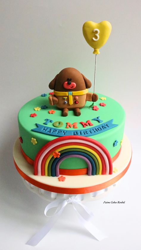 Hey Dougee Birthday Cake, Cbeebies Birthday Cake, Duggee Birthday Cake, Hey Duggee Cake, Duggee Party, 2nd Birthday Cake Boy, Backing Ideas, Toddler Birthday Cakes, Hey Duggee