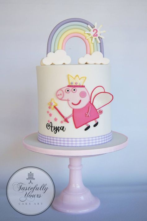 Tastefully Yours Cake Art - Posts Tortas Peppa Pig, Gabby Birthday, Peppa Pig Birthday Cake, Tall Cake, Pig Birthday Cakes, Pig Birthday Party, Peppa Pig Cake, Ben And Holly, Peppa Pig Birthday Party