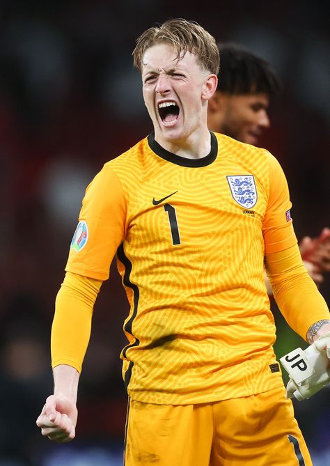 Jordan Pickford, England Football Players, Handsome Football Players, England National Football Team, England National Team, England Football Team, Everton Fc, Record Holder, Different Sports