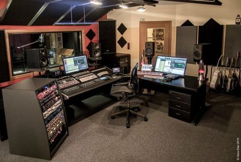 MusicTech (@MusicTechMag) | Twitter Music Studio Room Luxury, Studio Workstation, Studio Music Room, Studio Deco, Studio Workspace, Studio Pictures, Music Room Design, Recording Music, Recording Studio Setup