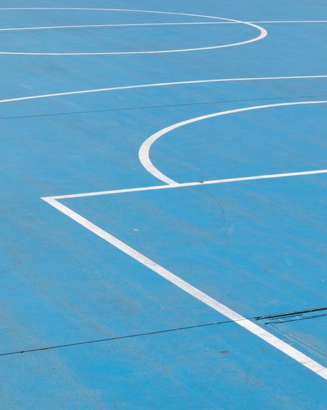 Aesthetic Basketball Court, Aesthetic Basketball, Swimming Pool Images, Swimming Pool Pictures, Basketball Floor, Free Basketball, Basketball Systems, Blue Basketball, John Wall