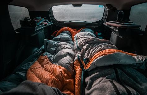 10 Expert Tips For Sleeping In Your Car - tworoamingsouls Car Camping Essentials, Sleep In Car, Sleeping In Your Car, Suv Tent, Car Air Mattress, Suv Camping, Best Suv, Truck Tent, Winter Car