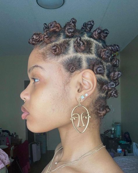 anazia | so you said you cant braid? i got u🫶🏽 btw.. i haven’t posted it on here but i have a cornrow tutorial on my tiktok!! @ uhnayzhuh... | Instagram Short Twa Hairstyles, Twa Styles, Short Hair Twist Styles, 4b Hair, Twa Hairstyles, Short Afro, Type 4 Hair, Natural Hair Twists, Twist Styles