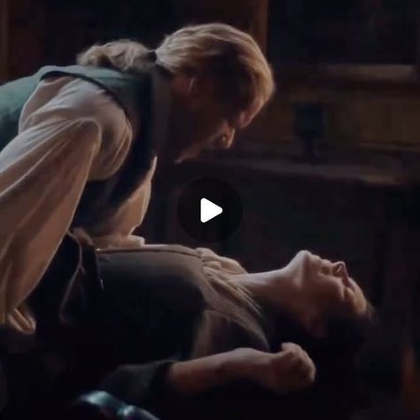 Outlander 7, Twilight Romance, Romance Movie Scenes, Most Paused Movie Scenes, Pause Button, I Love You Gif, Love You Gif, Genetic Mutation, The Pause