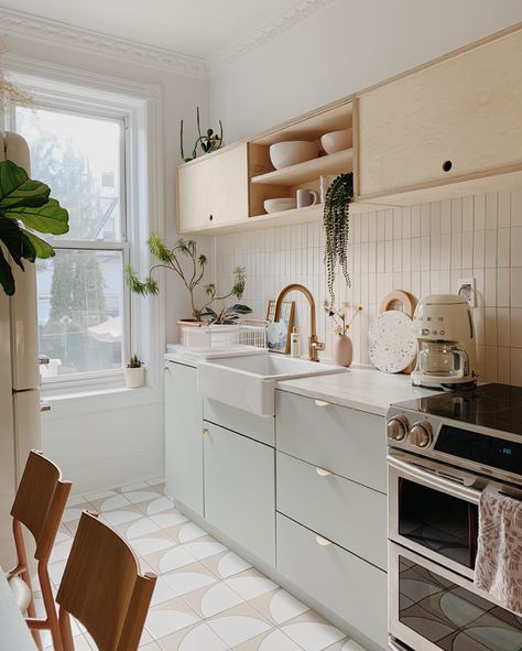 Reserve Home, Scandinavian Kitchen Design, Rental Kitchen, 아파트 인테리어, Scandinavian Kitchen, Apartment Kitchen, Ikea Kitchen, Minimalist Kitchen, Boho Home