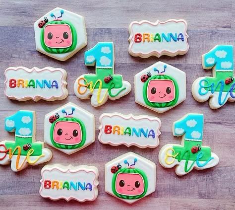 Coco Melon Cookies Decorated, Cocomelon Biscuits, Cocomelon Birthday Cookies, Coco Melon Cookies, Cocomelon Cookies Decorated, Cocomelon Cookies 2nd Birthday, Cocomelon Cookies, Cocomelon Birthday Theme, First Fiesta Birthday Cookies