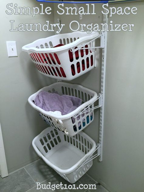 Diy Laundry Organizer, Dirty Laundry Organization, Dirty Laundry Storage, Laundry Basket Sorter, Laundry Sauce, Smart Storage Ideas, Laundry Basket Holder, Laundry Soap Recipe, Diy Laundry Basket