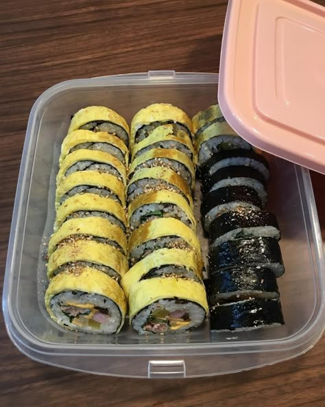 Bekal Korea, Bekal Aesthetic, Healthy Bento Lunches, Makanan Aesthetic, School Lunch Recipes, Makanan Diet, Delicacy Food, Healthy Lifestyle Food, Food O