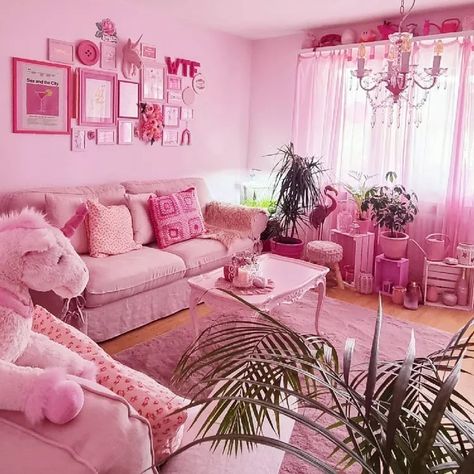 Pink Entertainment Center, All Pink Living Room, Pink Interior Design Living Room, Pink House Aesthetic Interior, Cozy Room Aesthetic Pink, Pink Wall Living Room, Pink Living Room Ideas Apartments, Pink Living Room Aesthetic, Vintage Glam Living Room