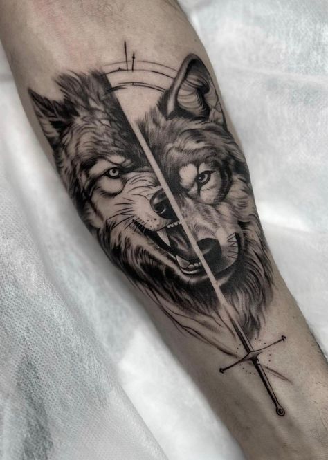 Wolf Tattoos Men Sleeve, Wolf Shoulder Tattoo, Wolf Tattoo Ideas For Women, Wolf Tattoos Men, Animals Tattoo, Tattoo Board, Wolf Tattoo Design, Wolf Tattoos, Wolf Tattoo