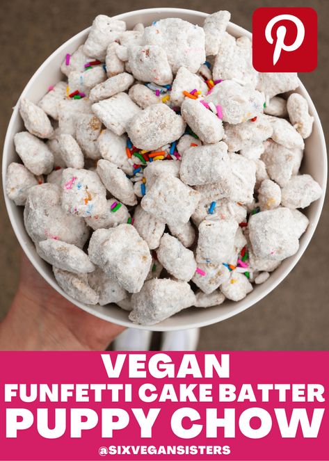 Vegan Puppy Chow, Chex Mix Muddy Buddies, Dessert Recipes Cookies, Vegan Junk Food, Vegan White Chocolate, Puppy Chow Recipes, Puppy Chow, Funfetti Cake, Snack Dip