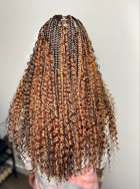 Bohemian Box Braids, Black Box Braids, Hype Hair, Bohemian Braids, Hair Braid Videos, African Hair Braiding Styles, Velvet Hair, Braids Hairstyles Pictures, Boho Braids