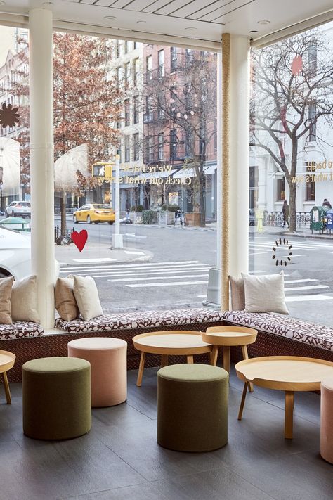 Coffee Shop Interior Design Ideas, Minimalist Coffee Shop, Shop Interior Design Ideas, Cozy Cafe Interior, Coffee Shop Architecture, Corner Building, Coffee Shop Concept, Shop Architecture, Cafe Window