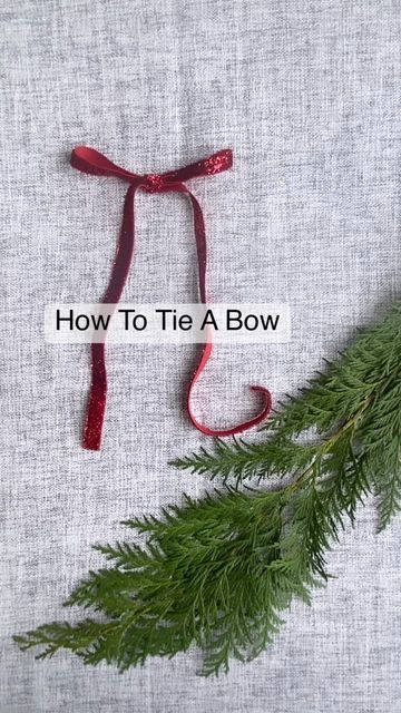 How To Tie A Tiny Bow, How To Tie Small Bows With Ribbon, Christmas Decor Ideas With Ribbon, How To Tie A Bow Video, How To Tie A Bow With Velvet Ribbon, How To Tie A Velvet Bow, Bow Tying Tutorial Ribbons Simple, How To Tie Bows For Christmas Tree, How To Tie A Christmas Bow With Ribbon