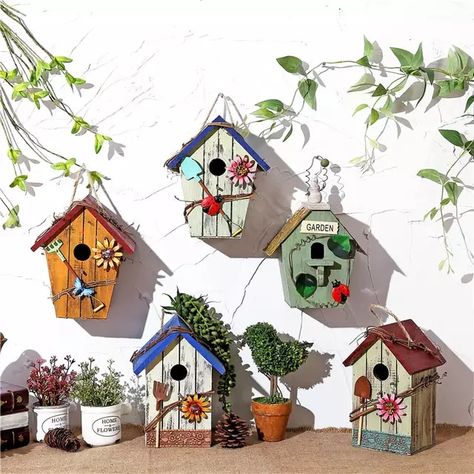 Bird Houses Ideas Diy, Beautiful Birdhouses, Wooden Bird Houses, Small Wooden House, Vintage Gardening, Bird Cage Decor, Opulent Interiors, Vintage Bird Cage, Bird Houses Painted