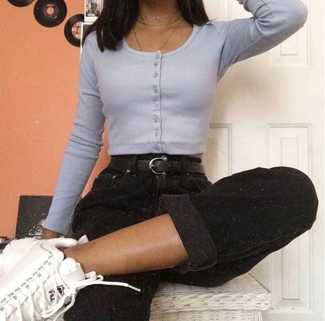 Brandy Melville Outfits, Street Style Fall Outfits, 90s Outfit, Brunch Outfit, Mode Inspo, Mode Vintage, Looks Style, Mode Inspiration, Outfit Casual