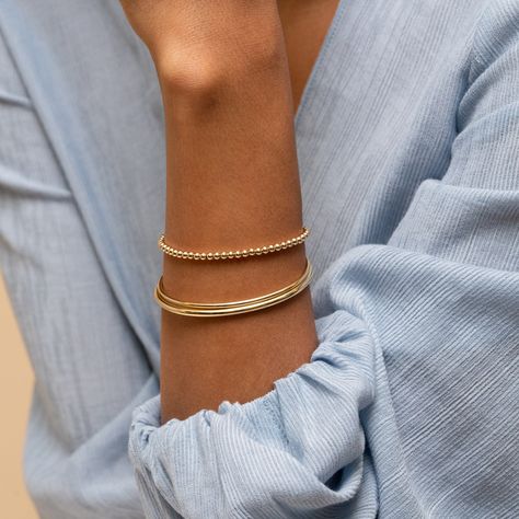 Yellow Gold Jewelry, Gold Bracelet Cuff, Jewelry Photography, Yellow Gold Earring, Girly Jewelry, Bangles Jewelry, Gold Bangles, Bracelet Designs, Cuff Bracelet