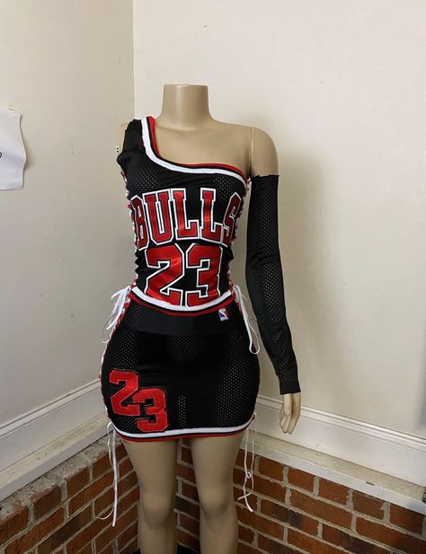 I don’t even really like the sportsball but I have a slick obsession with Bulls merch. 😍🐂🥴 23 Birthday Outfit, 23rd Birthday Outfit, 23rd Birthday Outfit Ideas, 21st Photoshoot, Bad Girl Clothes, Throwback Jerseys, 29 Birthday, Birthday Outfit Ideas, 23 Birthday