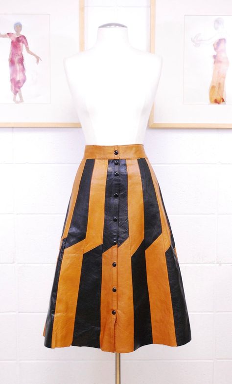 70s Patchwork, 60s Skirt, 70s Skirt, Checkered Skirt, 20th Century Fashion, Patchwork Skirt, Leather Patchwork, 1970s Fashion, Historical Dresses