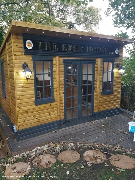 The beer house, Pub/Entertainment, Lancashire owned by Sheddie Colin thwaytes | #shedoftheyear Tiny Pub Ideas, Outdoor Mancave Ideas, Backyard Pub Shed Ideas, She Shed Bar Ideas, Shed Pub Ideas, Backyard Pub Shed, Outdoor Shed Bar, Man Cave Shed Ideas, Garden Pub Shed