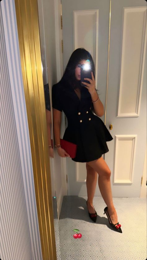 Eurotrip Outfits, Impress Your Crush, Date Night Outfit Classy, Instagram Storie, Date Night Outfit Ideas, Night Outfit Ideas, Modest Casual Outfits, Tight Dress Outfit, Date Night Outfits