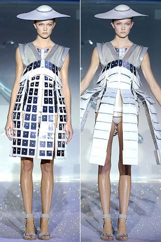 This is an image that represents a modern interpretation of womenswear in the Crinoline Period.(crinoline) Transforming Dress, Transformer Dress, Space Age Fashion, Hussein Chalayan, Sculptural Fashion, Space Fashion, Sci Fi Fashion, New Architecture, 90s Fashion Outfits