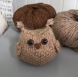 Ravelry: suzymarie's Projects Owl Knitting Pattern, Knitted Owl, Knitted Patterns, Little Cotton Rabbits, Animal Knitting Patterns, Knitting Patterns Toys, Knitted Animals, Circular Knitting, Knitted Dolls