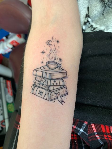 Pumpkin Book Tattoo, Teacup And Book Tattoo, Book And Tea Tattoo, Black And White Book Tattoo, Book And Moon Tattoo, Books And Coffee Tattoo, General Tattoo, Tea Tattoo, Teacup Tattoo