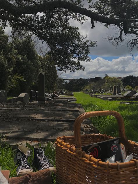 Picnic in a cemetery Cemetery Picnic Aesthetic, Cemetery Date Aesthetic, Visiting Grave Aesthetic, Cemetery Boys Book Aesthetic, Cemetery Date, Graveyard Picnic, Cemetery Picnic, Aesthetic Cemetery, Grave Aesthetic