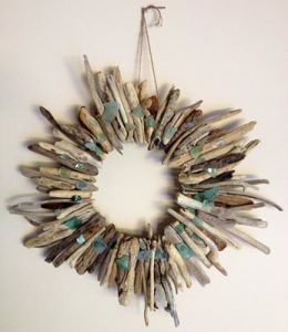 Strand Decor, Maine Decor, Driftwood Wreath, Maine Beaches, Nautical Wreath, Driftwood Projects, Driftwood Wall, Driftwood Wall Art, White Sea Glass