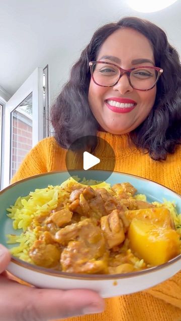 Shelina Permalloo on Instagram: "Mauritian Chicken & Potato Cari! 🇲🇺🇲🇺
Pure comfort food, the best part is the soft fondant potatoes smushed into rice with a bit of chilli sauce on the side! When I’m away from home this is what I crave the most!
1 medium onion finely chopped
2tosp garlic ginger purée (you can use fresh I just use this as it’s an easy time sensitive shortcut)
5-10 fresh curry leaves
1 tosp coriander stalk
600g chicken thigh cut into 3inch squares
4 medium potatoes cut into the same size as the chicken
1/2 tin tomatoes (200g)
3tosp curry powder mixed in 100ml water (I’m using roasted mauririan curry powder here)
Extra water to top off curry (make it as saucy or thick as you prefer)
Salt to taste and coriander to garnish
I didn’t add any dried or fresh chillies to this re Fondant Potatoes, Chicken Potatoes, Chilli Sauce, Curry Leaves, Curry Powder, Chicken Thighs, Comfort Food, Rice, Sauce