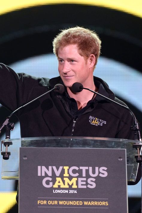 What Are the Invictus Games? Indoor Rowing, Warriors Game, Invictus Games, Royal Blood, Wounded Warrior, Harry And Meghan, Rowing, Duke And Duchess, Prince Harry