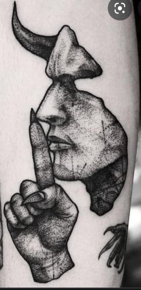 Gotik Tattoo, Satanic Tattoos, Embrace Your Dark Side, Devil Tattoo, Demon Tattoo, Witch Tattoo, Scary Tattoos, Inspiration Tattoos, Creepy Tattoos