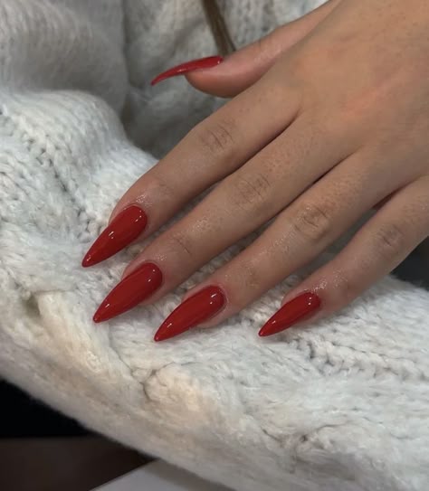 Red Nails Stiletto, Creative Beach Pictures, Grunge Nails, Blush Nails, Almond Nails Designs, Color Shapes, Stiletto Nails, Fire Nails, Pretty Acrylic Nails