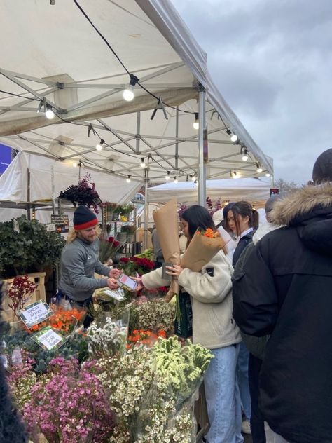 Colombia Flower Market London, Columbia Flower Market London, London Market Aesthetic, Summer With Bestie, Flower Market Aesthetic, London Flower Market, Bucket List London, Vision Board Night, Flower Market London