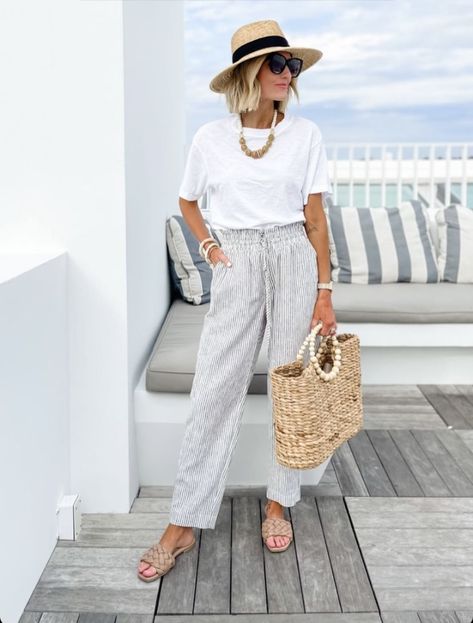 Maxi Dress Cruise Outfit, Older Women Beach Outfits, Coastal Grandma Shoes, Italian Women Style Summer, Beach Summer Outfits 2023, Grandma Coastal Fashion, Coastal Mom Outfits, Coastal Fashion Women, Linen Pants Outfit Spring