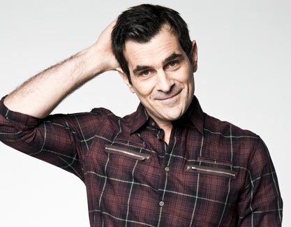 Also finding yourself next to Ty Burrell in line at Trader Joes <3 Modern Family Phil, Ty Burrell, Phil Dunphy, Funny Guys, Hubba Hubba, Favorite Actors, Funny Funny, Guest List, Famous Faces