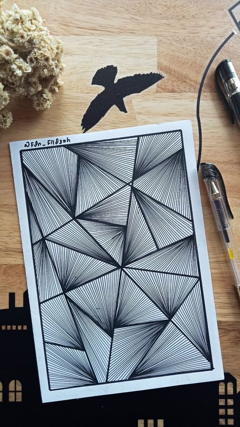 Maths Art Integrated Project Ideas, Full Page Doodle Ideas, Art Page Ideas, Zentangle Art Beginners, Scratch Board Art, Rapid Art, Sketch Pen Art, Optical Illusion Drawing, Doddle Art