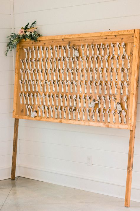 Beer Seating Chart Wedding, Wedding Beer Wall, Beer Wall Wedding, Craft Beer Wedding, Beer Themed Wedding, Beer Display, Beer Wall, Bar Signage, Beer Wedding