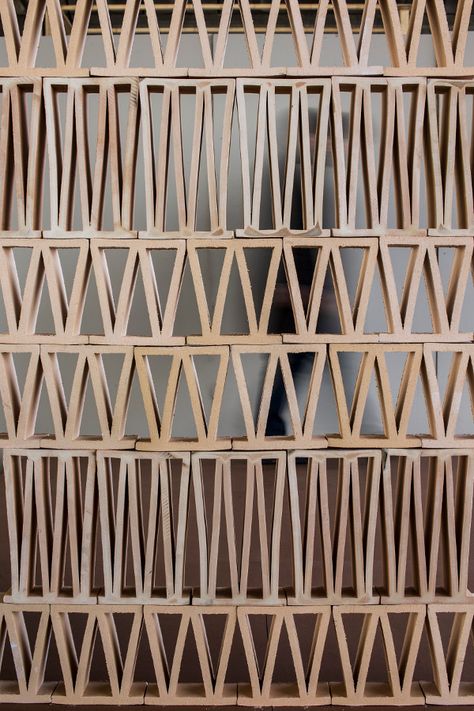 Wood Lattice, Ceramic Pattern, Deco Panel, Breeze Blocks, Patricia Urquiola, Partition Design, Lattice Design, Material Textures, Craft Design