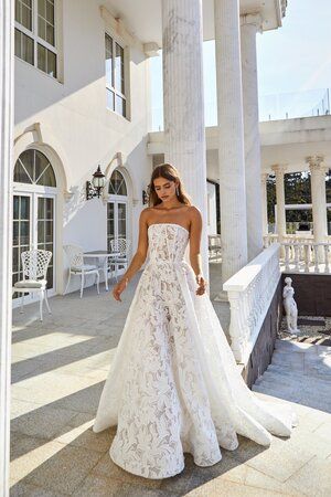 Floral Embellished Wedding Dress, Amalfi Coast Wedding Dress, All Over Lace Wedding Dress, Flower Pattern Wedding Dress, Chunky Lace Wedding Dress, Floral Pattern Wedding Dress, Floral Strapless Wedding Dress, Strapless Lace Wedding Dress Fitted, Strapless Lace Ballgown Wedding Dress